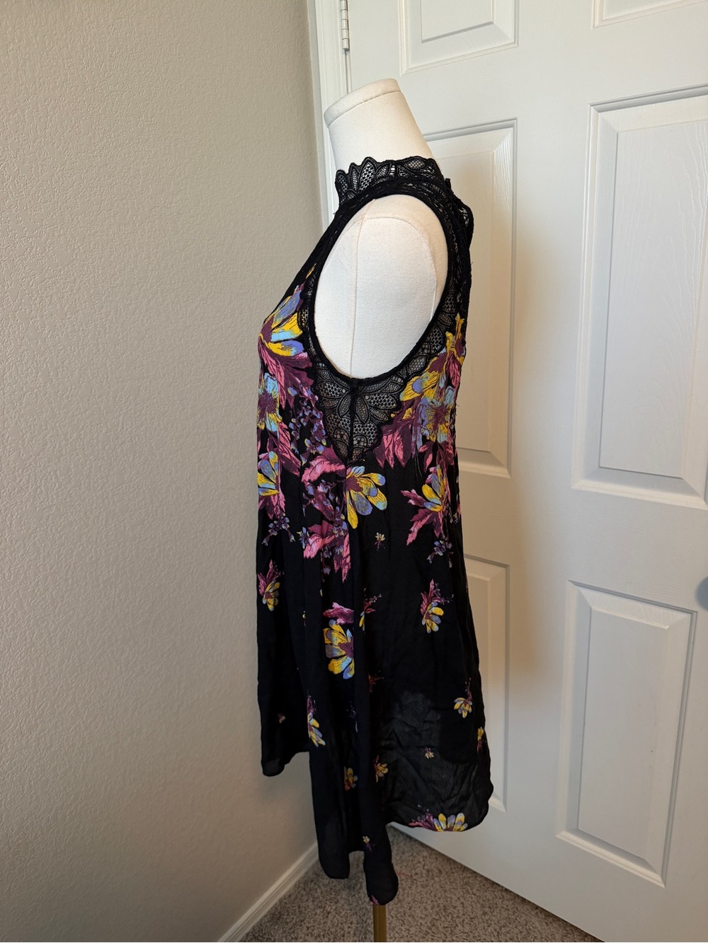 Free People Black Floral Lace-Trim Mini Dress - Picture 4 of 5